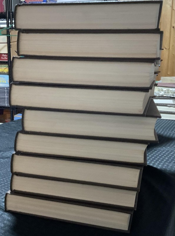 Vintage The New Encyclopaedia Britannica 32 Vol Brown HC Set 1985 USA Reference gallery