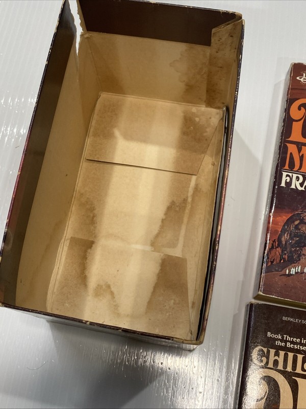 VTG The Dune Collection Set Paperback Books 1-4 Frank Herbert 1981 w/case *Rare! gallery