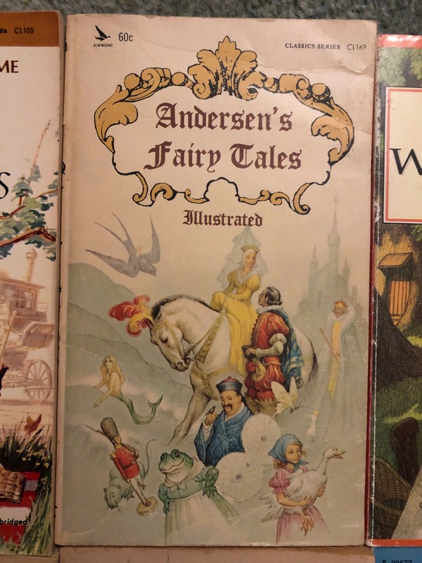 Childrens novels, lot of 9, Alice in Wonderland, Wizard of Oz, Seedfolks gallery