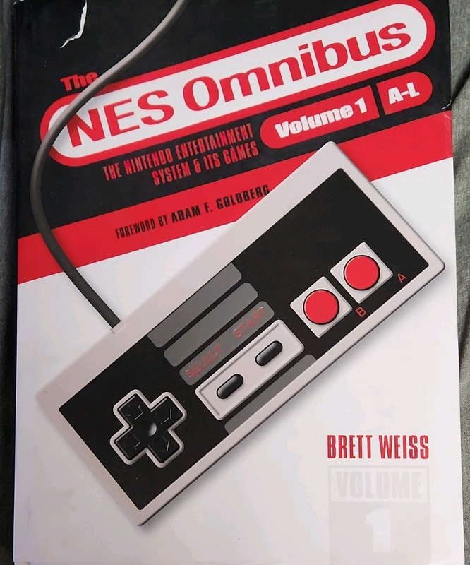 The NES Omnibus Nintendo Entertainment System & Its Games Brett Weiss Hardcover