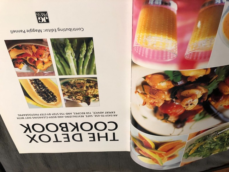 The Detox Cookbook Easy Body Cleansing 150 Recipes Health Weight Loss 256 Pages gallery