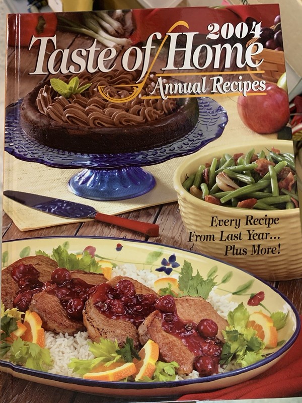 Taste of Home Annual Recipes Cookbook HARDCOVER 19 Lot Years 2004-2023 gallery