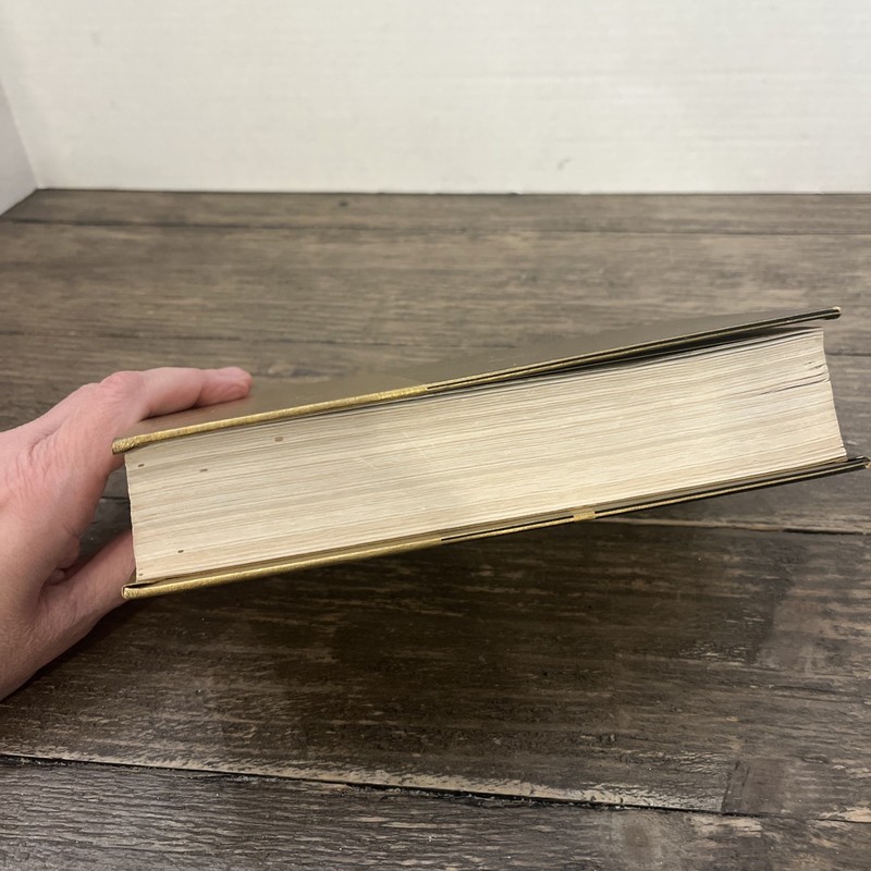 Vtg 1976 Good News Bible Today's English Version Gold Hardcover 480 Pages gallery