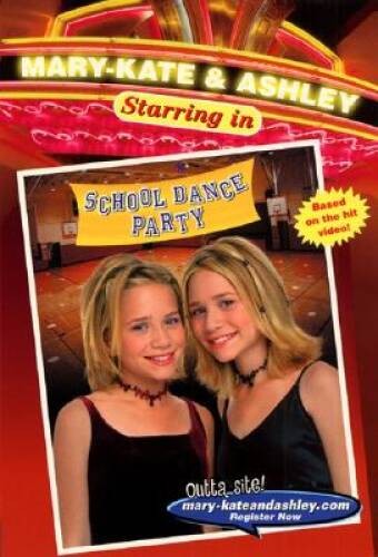 School Dance Party (Mary-Kate Ashley Starring In, No 4) – Paperback – GOOD