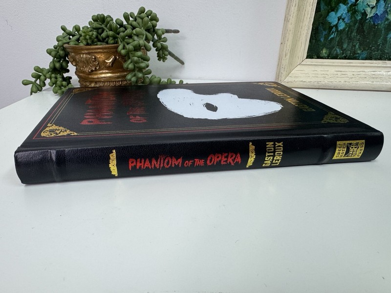 Phantom of The Opera Faux Leather Bound 2018 Sweet Water Press Edition Book gallery