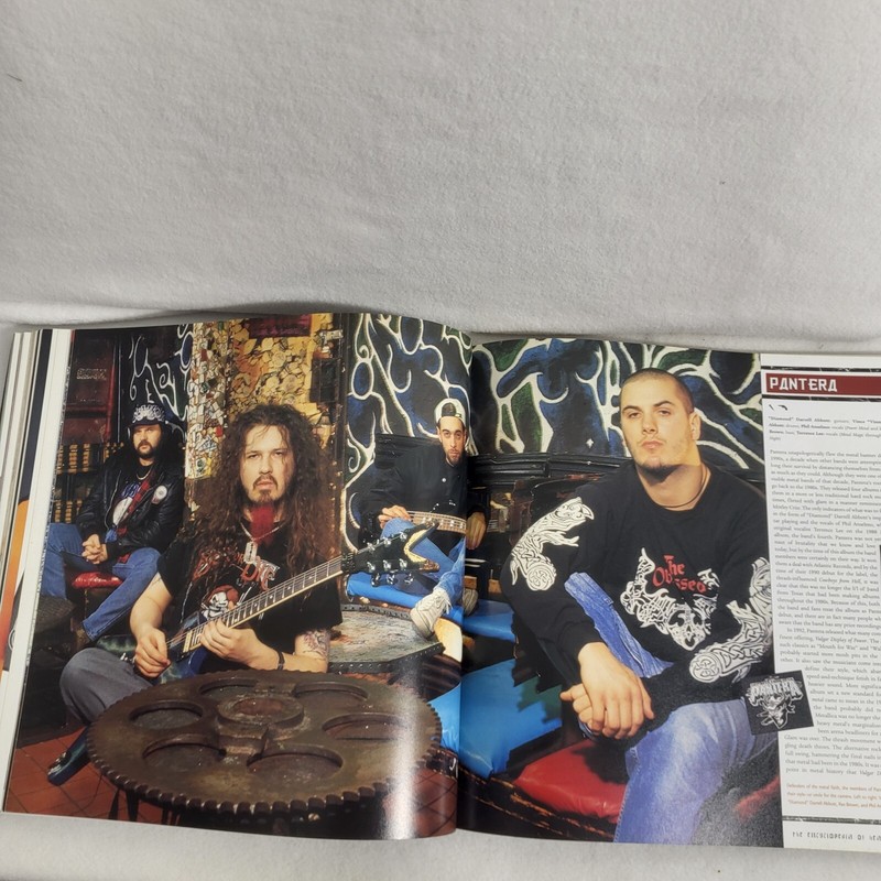 Heavy Metal (Music) Encyclopedia Book Original Version By Daniel Bukszpan Rock gallery