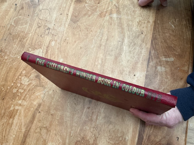 The Children's Wonder Book in Colour No2 1948 Odhams Press Limited Hardback . gallery