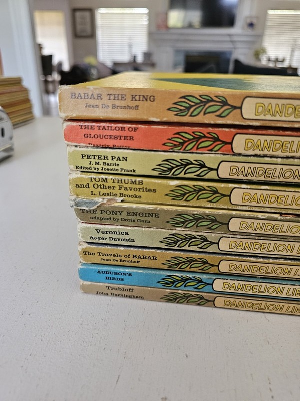 Vintage Dandelion Books Lot Of 9 2 In 1 Books Petter Rabbit, Bedtime Stories,... gallery
