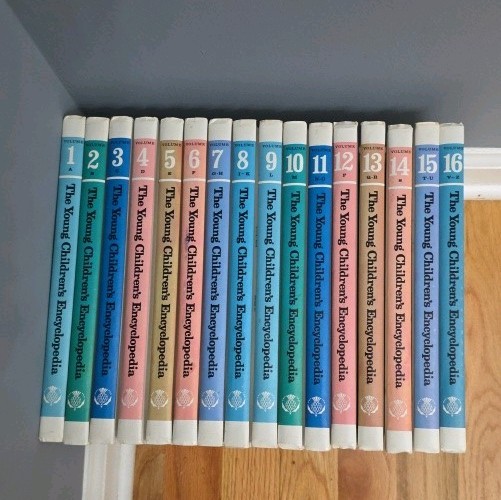 Britannica YOUNG CHILDREN’S ENCYCLOPEDIA 1977 ** COMPLETE SET ** All 16 Volumes