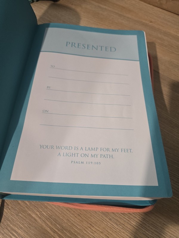 Zondervan Large Print NIV HOLY BIBLE leathersoft turquoise With Zip Open Case gallery