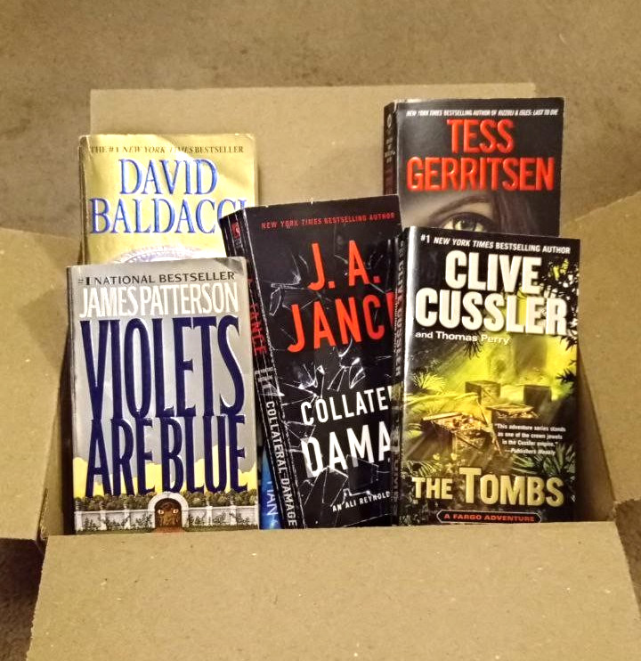Lot of 8 Hardcover Thriller Books Patterson, Grisham, Baldacci Gripping Suspense gallery