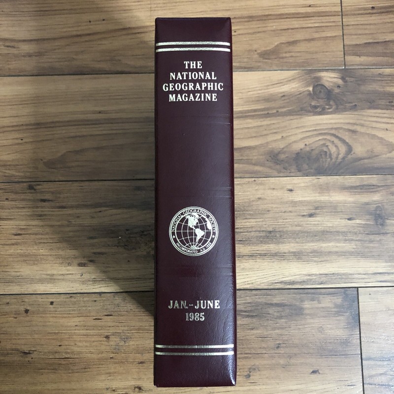 NATIONAL GEOGRAPHIC FAUX LEATHER BOUND SLIP CASE January -June 1985