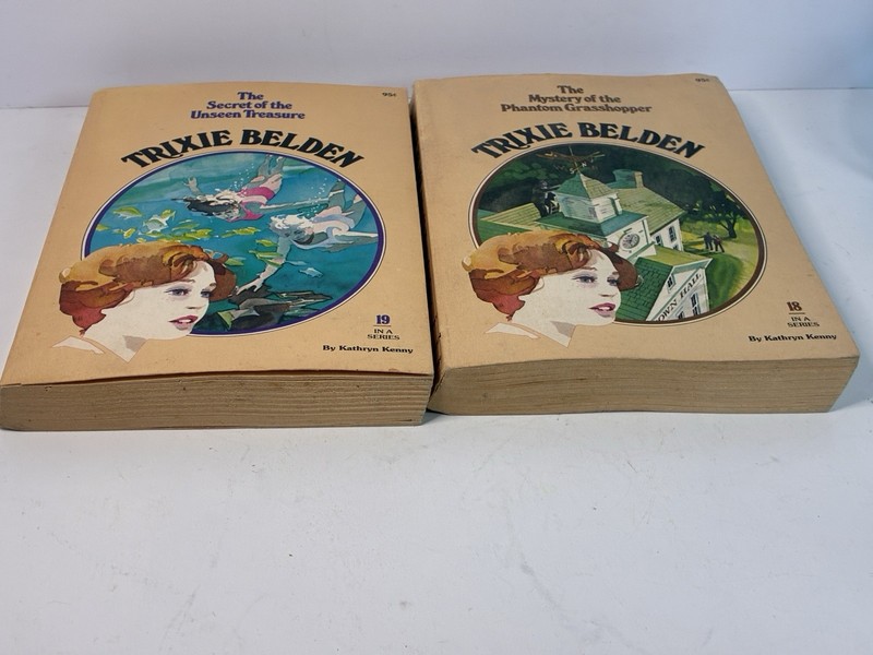 Whitman Trixie Belden books FREE SHIP Vintage Lot 4 HC and Paperback gallery