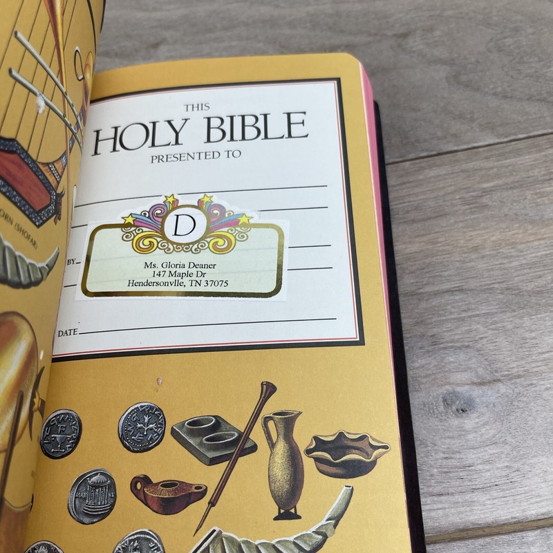 Holy Bible New Revised Standard Version Black Letter 1989 Thomas Nelson 1701N gallery