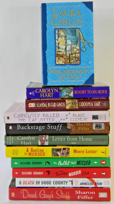 Lot of 11 cozy mysteries (Mixed Lot) Carolyn Hart, Annelise Ryan & more (PB) VG