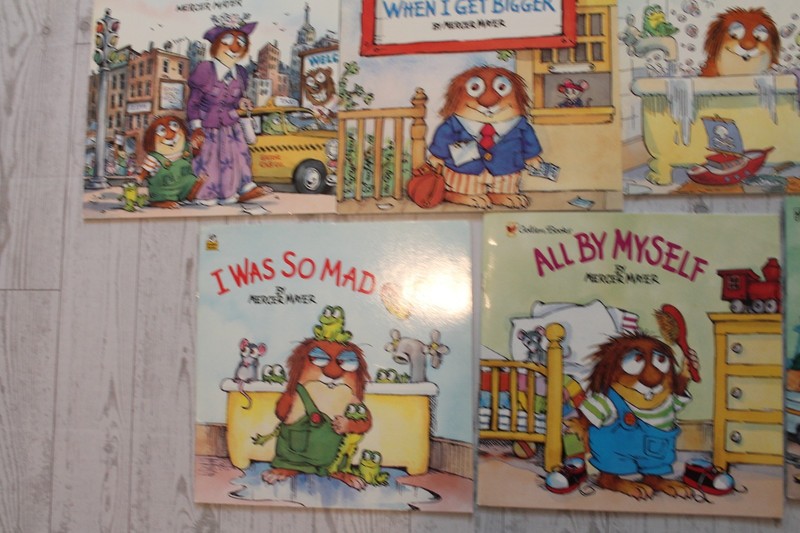 Children's Book LOT of 11 Mercer Mayer Little Critter Vintage Paperback Books gallery