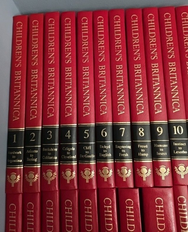Children's Britannica (4th Edition 20 Volume Set plus) [Hardcover] gallery
