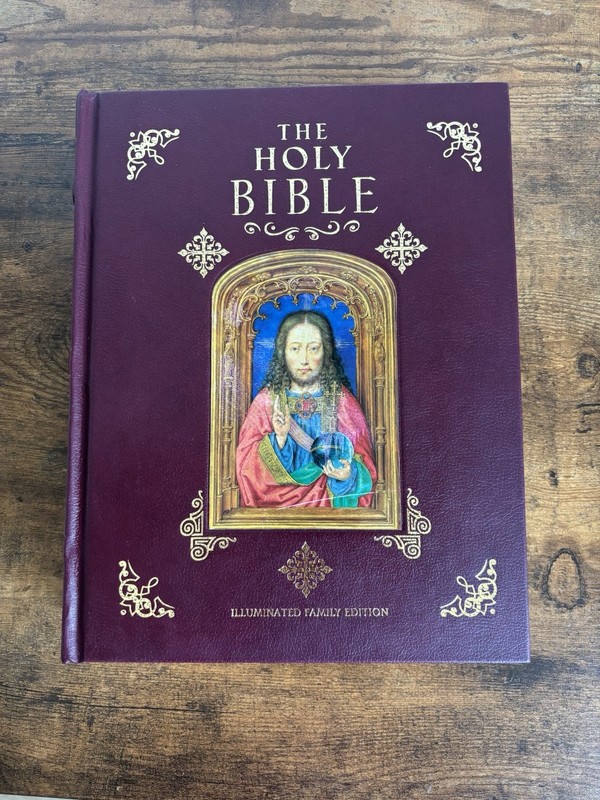 The Holy Bible Illuminated Family Edition ©2000 Thunder Bay Press Hardcover