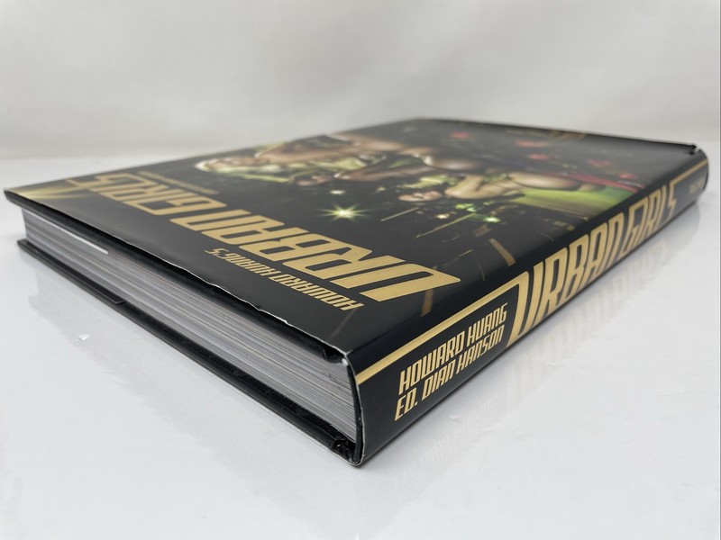 2010 Howard Huang's URBAN GIRLS by Dian Hanson HC/DJ Taschen English gallery