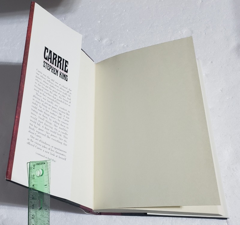 CARRIE by Stephen King 1988 Book Club Copyright 1974 Hardcover Dust Jacket HB VG gallery