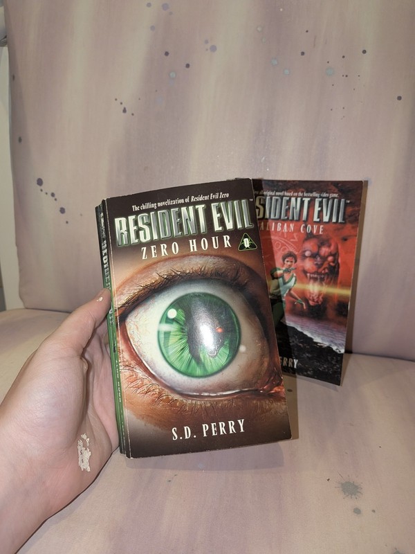 S. D. Perry Resident Evil: Zero Hour (Vol. 7) Mass Market Paperback 2004