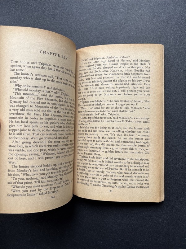 Monkey - Wu Ch'Eng-En (PB Penguin 1st Edition, trans. Waley - 1961) gallery