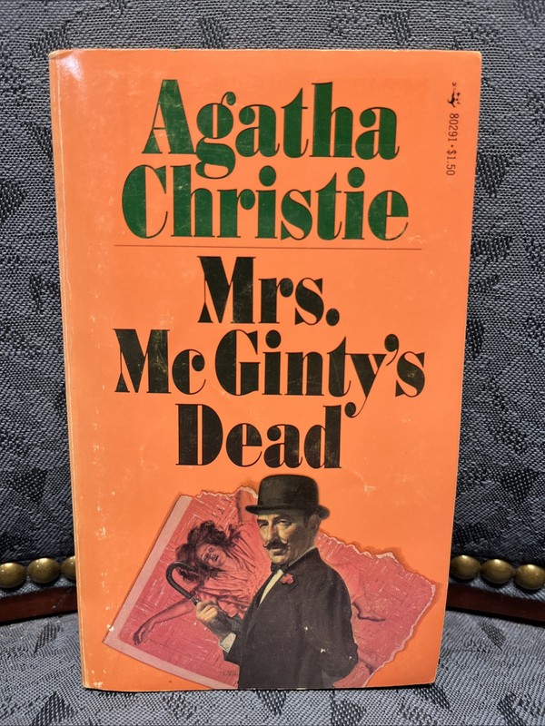 Mrs. McGinty’s Dead by Agatha CHRISTIE Vintage 1976 Pocket Books Paperback