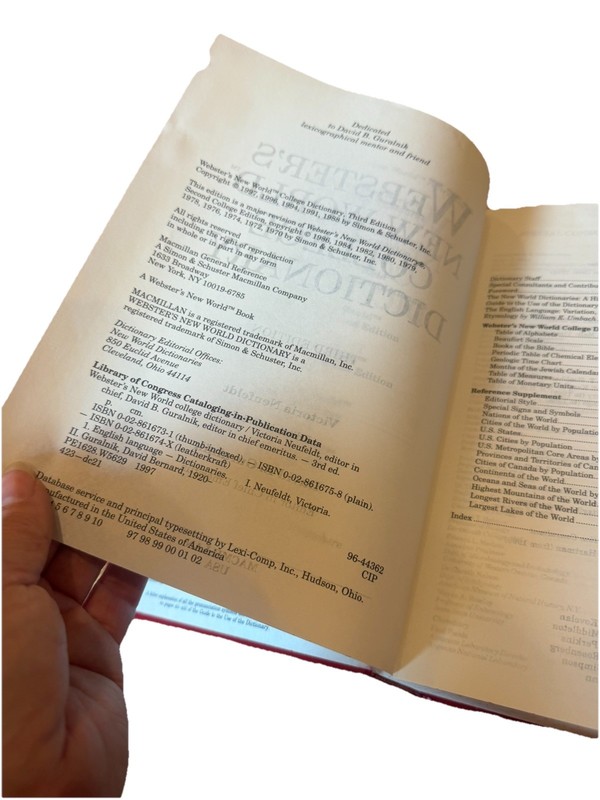 Websters New World College Dictionary 3rd Edition 1997 Hardcover Illustrated VTG gallery