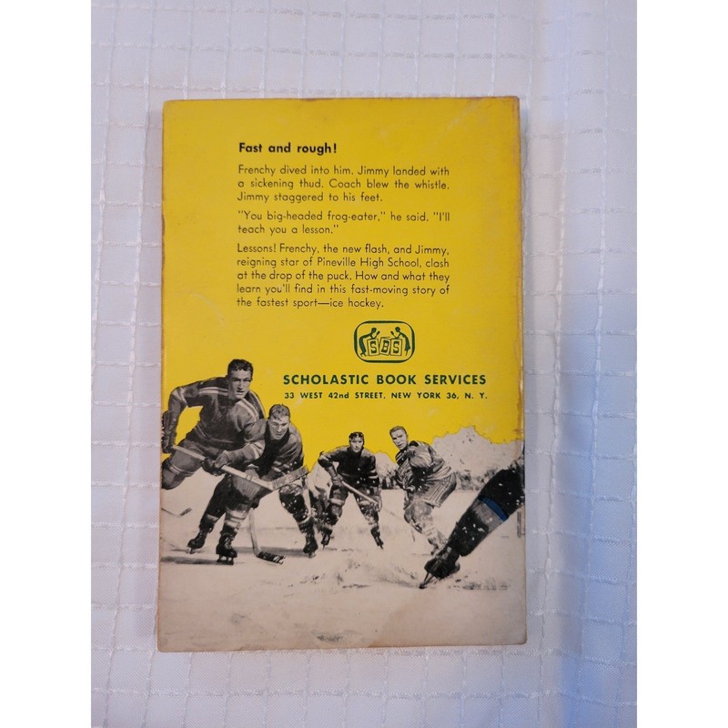 Captain of the Ice Charles Spain Verral Scholastic SBS T40 Vintage Hockey Book gallery