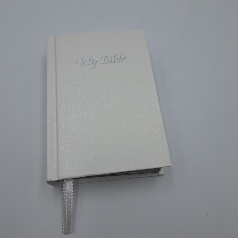 TBS Pocket Bible 6×4 Inches White Vinyl Hard Cover Silver Edged Pages