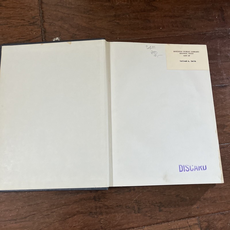 Men of Achievement in Texas by Garland A. Smith, Editor 1972 hardcover 432 pages gallery