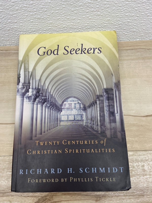 God Seekers Twenty Centuries Of Christian Spiritualities Paperback Book