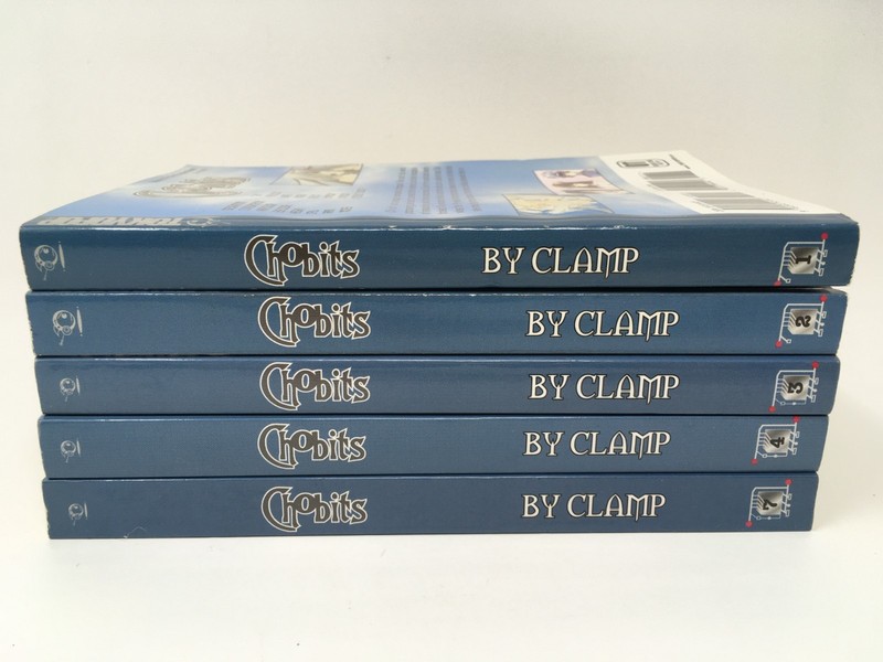 Chobits by Clamp - TokyoPop Manga - Lot of 5 (Books 1, 2, 3,4, & 7) In English gallery