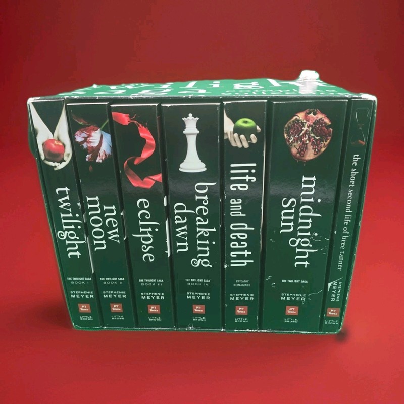 Twilight Saga Complete Collection Box Set Stephenie Meyer VG 7 Book Paperback