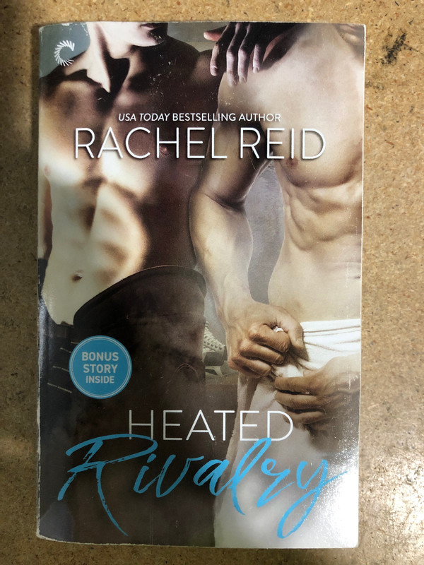Heated Rivalry : A Gay Hockey Romance by Rachel Reid (2023, Mass Market)