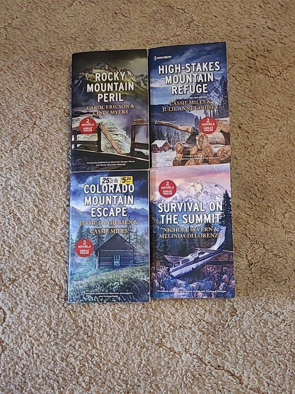 HARLEQUIN MOUNTAIN COLLECTION – LOT OF 4 2-IN-1 PAPERBACK SUSPENSE BOOKS