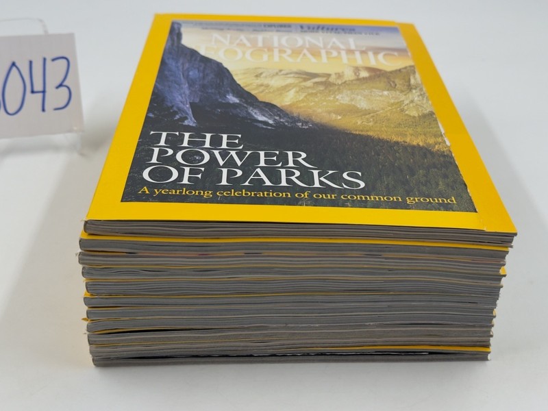 National Geographic Magazine: 2016 11 Issues with some inserts Jan-Nov gallery