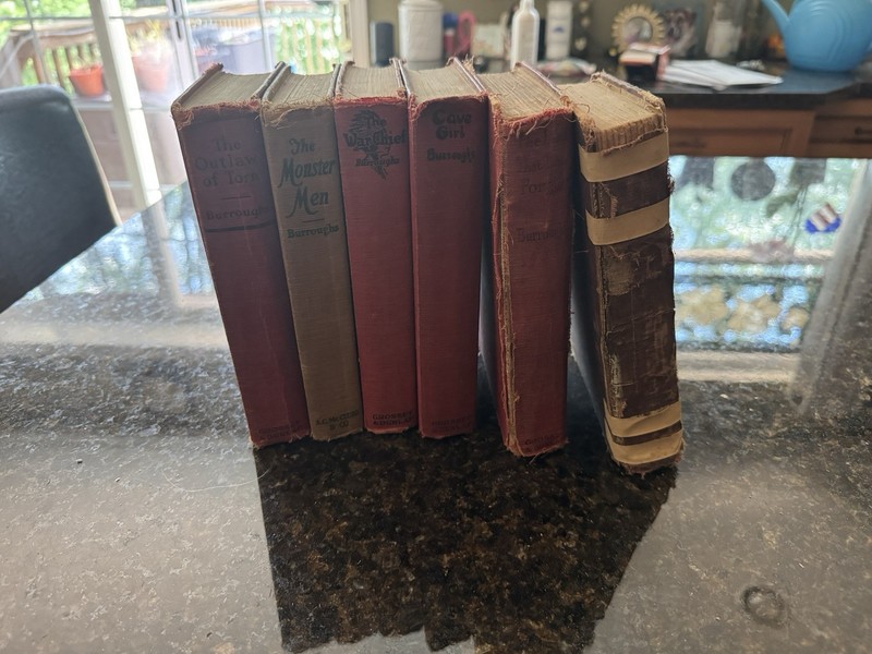 Edgar Rice Burroughs Lot of 6 Hardcover Illustrated Signed/Inscribed 1927 G&D gallery