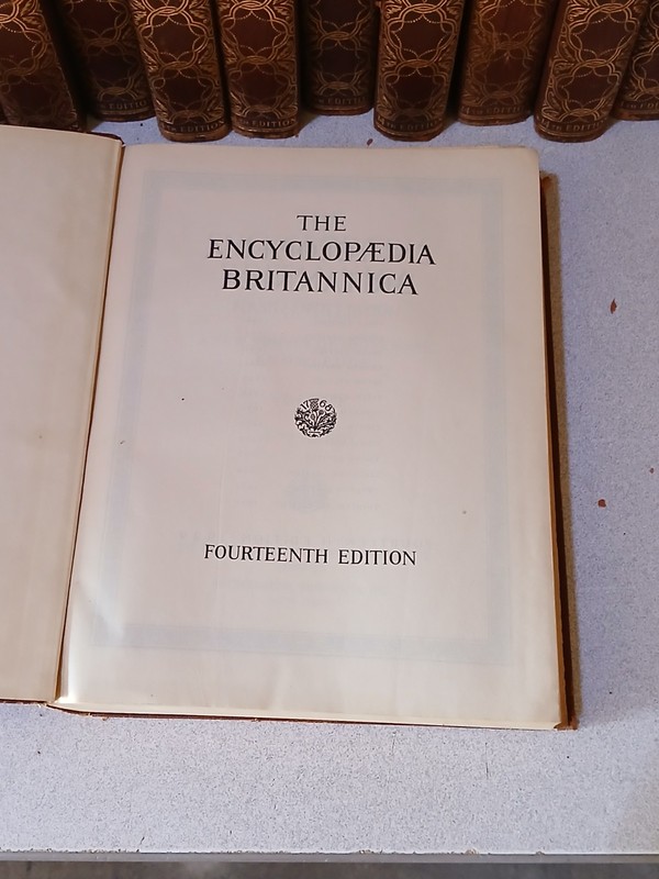 Encyclopedia Britannica 1929 14th Edition Complete (24) Volumes gallery
