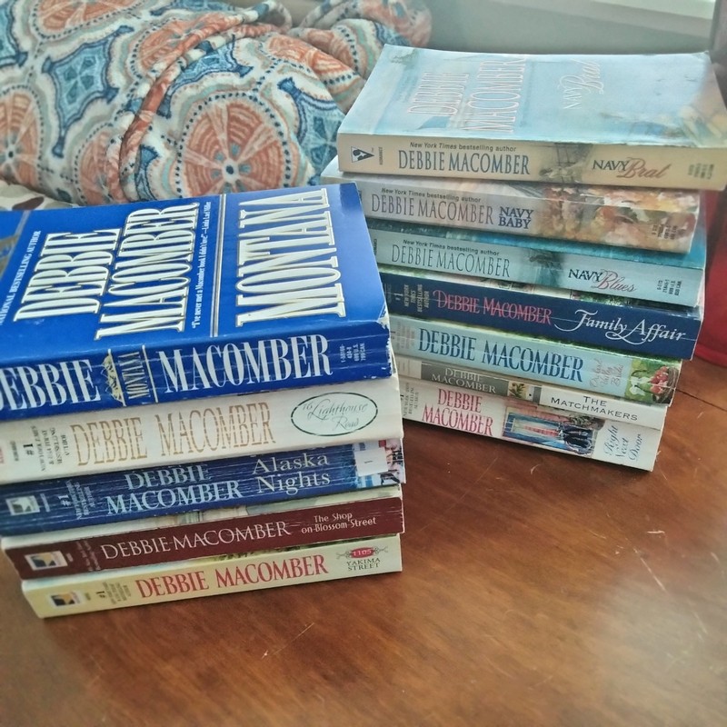 Debbie Macomber Lot of 12 Paperback Books & one (1) HC