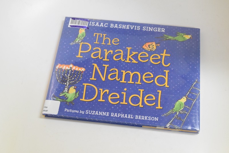 THE PARAKEET NAMED DREDIEL. BY ISAAC BASHEVIS SINGER. 2015 FARRAR STRAUS GIROUX.