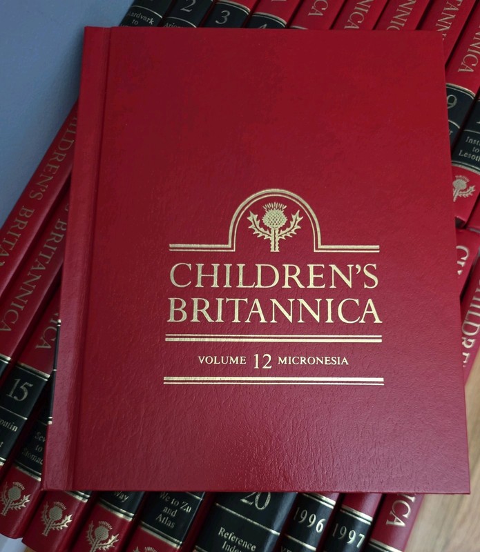 Children's Britannica (4th Edition 20 Volume Set plus) [Hardcover] gallery