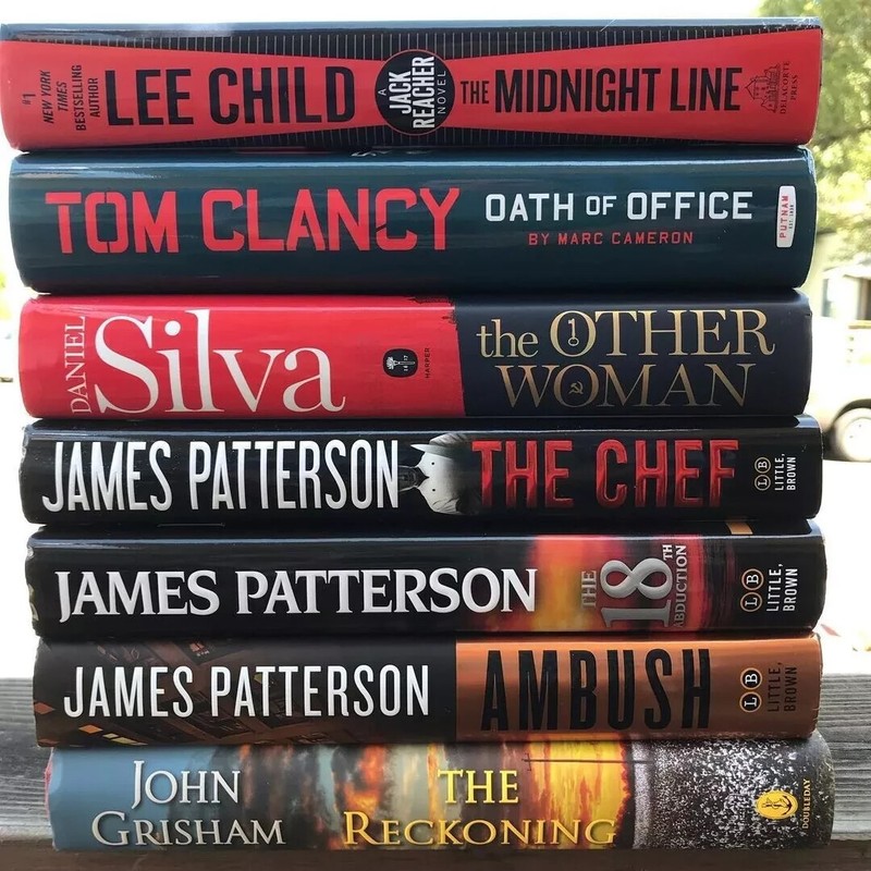 Lot of 9 Hardcover THRILLERS Patterson Cusler Cornwell – FREE Shipping