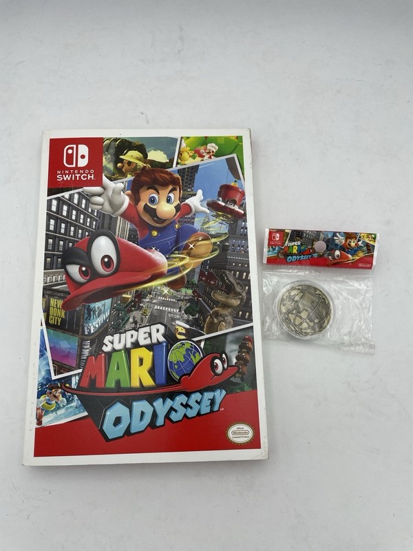 Nintendo Switch Super Mario Odyssey PRIMA Official Guide Book Lot Pre Order Coin