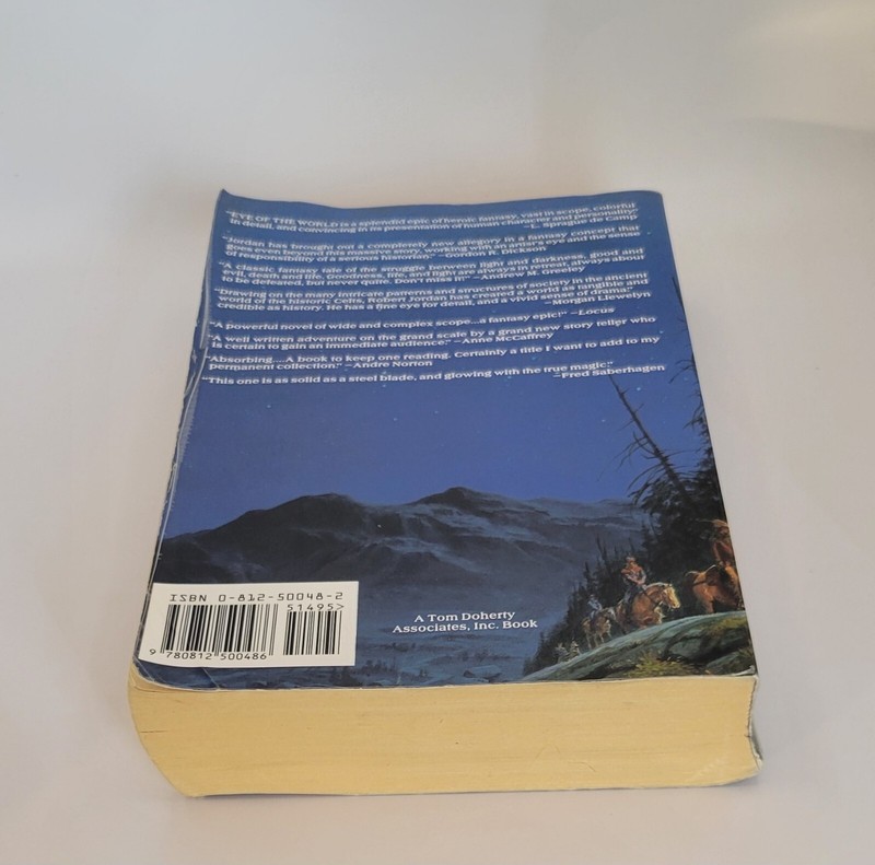 Wheel of Time Ser.: The Eye of the World by Robert Jordan (1990, Trade... gallery