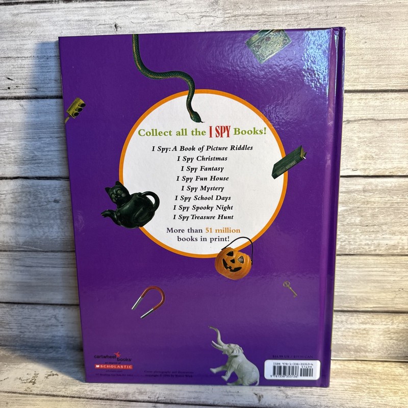 New! I Spy Spooky Night A Book of Picture Riddles (Hardback or Cased Book) gallery
