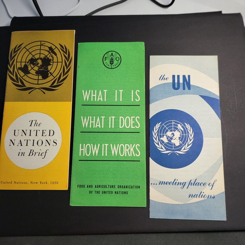United Nations Informational Misc 28 Pamphlets/Brochures/Charter 1957-1961 gallery
