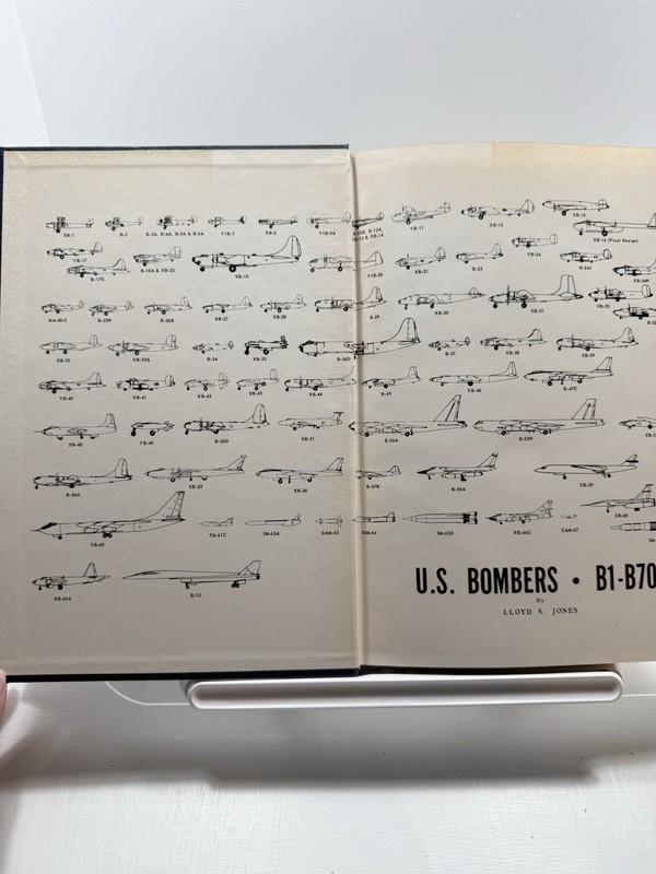 U.S. Bombers B1-B70 Lloyd S Jones 1962 HC DJ Aero Publishers Aviation gallery