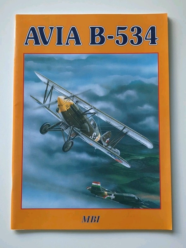 MBI Avia B-534 Airplane Planes Softcover Book English/Czech Text VTG