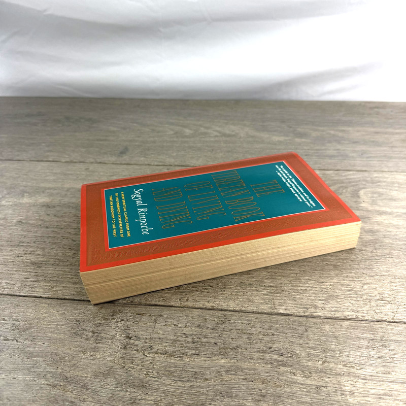Vintage The Tibetan Book of Living and Dying Sogyal Rinpoche Buddhism 1994 PB gallery